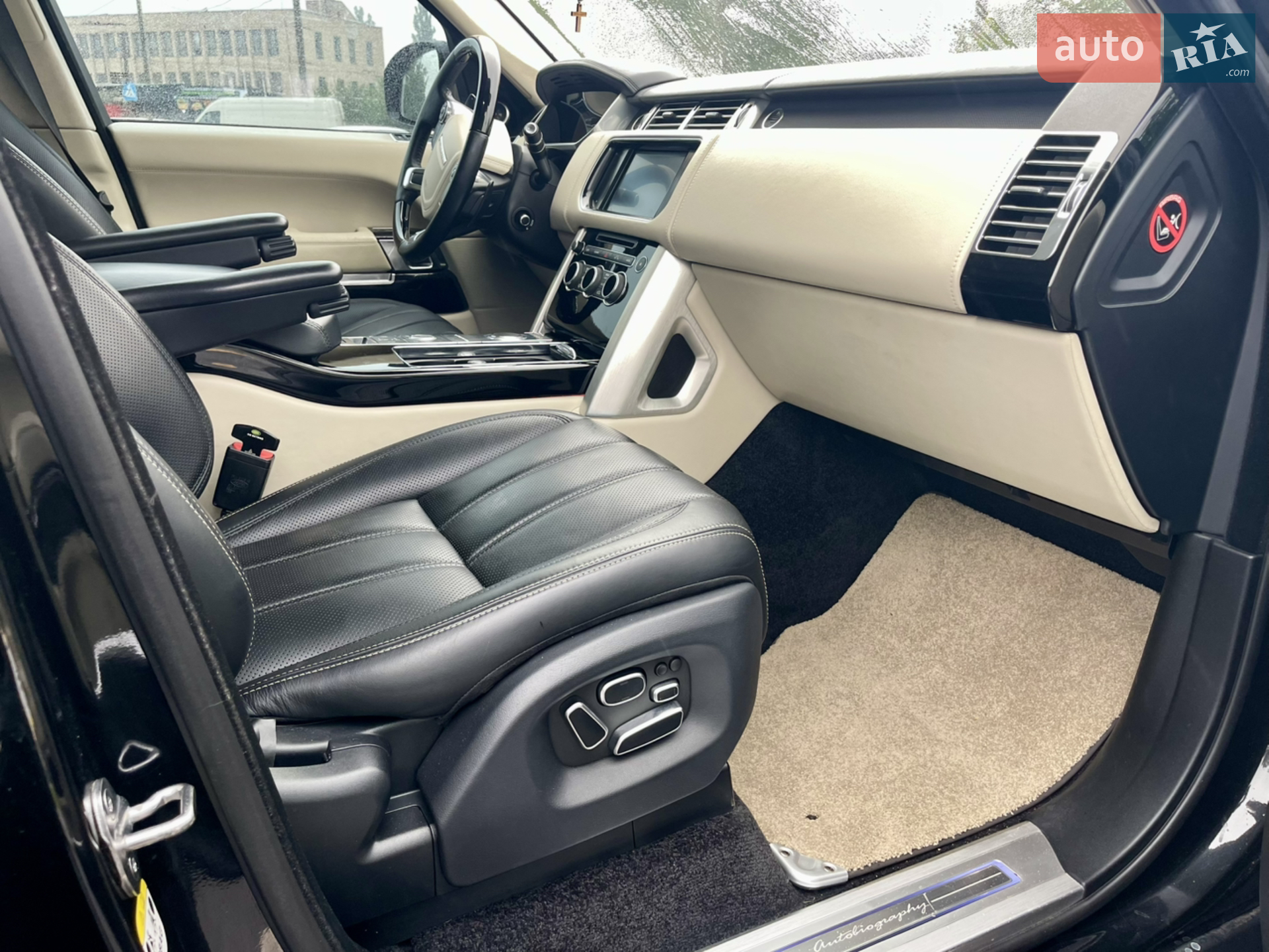 2013 Land Rover Range Rover - мініатюра 16