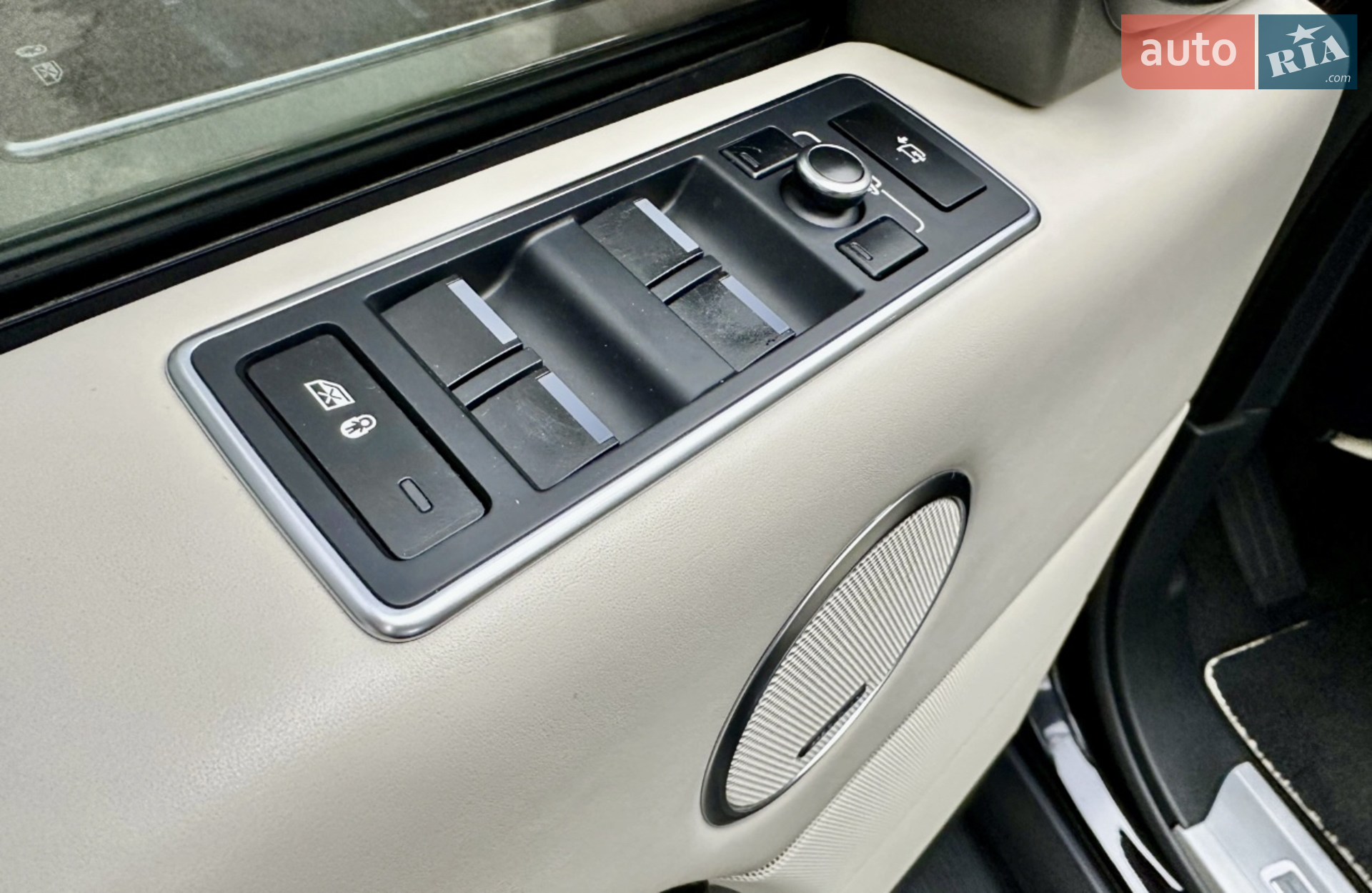 2013 Land Rover Range Rover - мініатюра 34