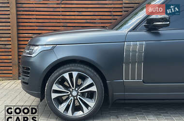 Внедорожник / Кроссовер Land Rover Range Rover 2020 в 