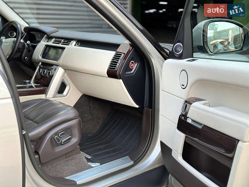 Позашляховик / Кросовер Land Rover Range Rover 2014 в Києві