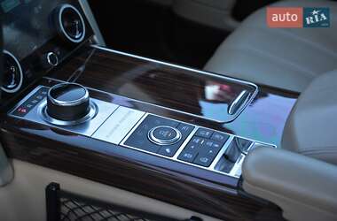 Внедорожник / Кроссовер Land Rover Range Rover 2017 в 