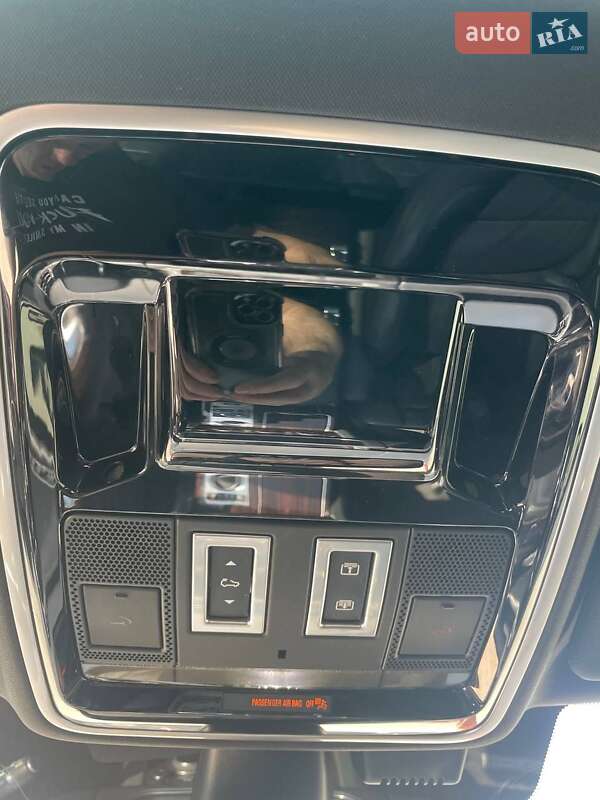 Позашляховик / Кросовер Land Rover Range Rover 2015 в Києві