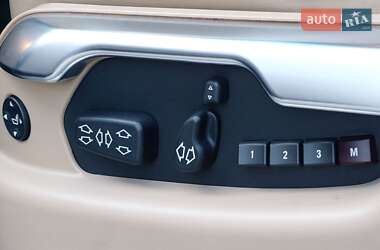 Позашляховик / Кросовер Land Rover Range Rover 2012 в 