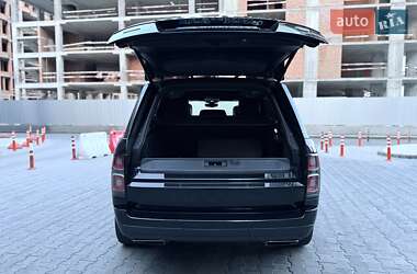 Внедорожник / Кроссовер Land Rover Range Rover 2017 в 