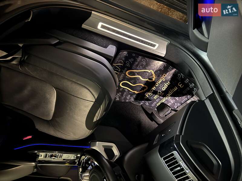 Внедорожник / Кроссовер Land Rover Range Rover 2018 в Тернополе
