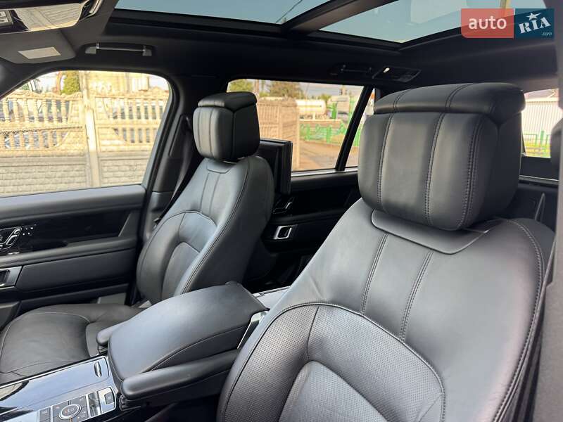 Внедорожник / Кроссовер Land Rover Range Rover 2018 в Тернополе