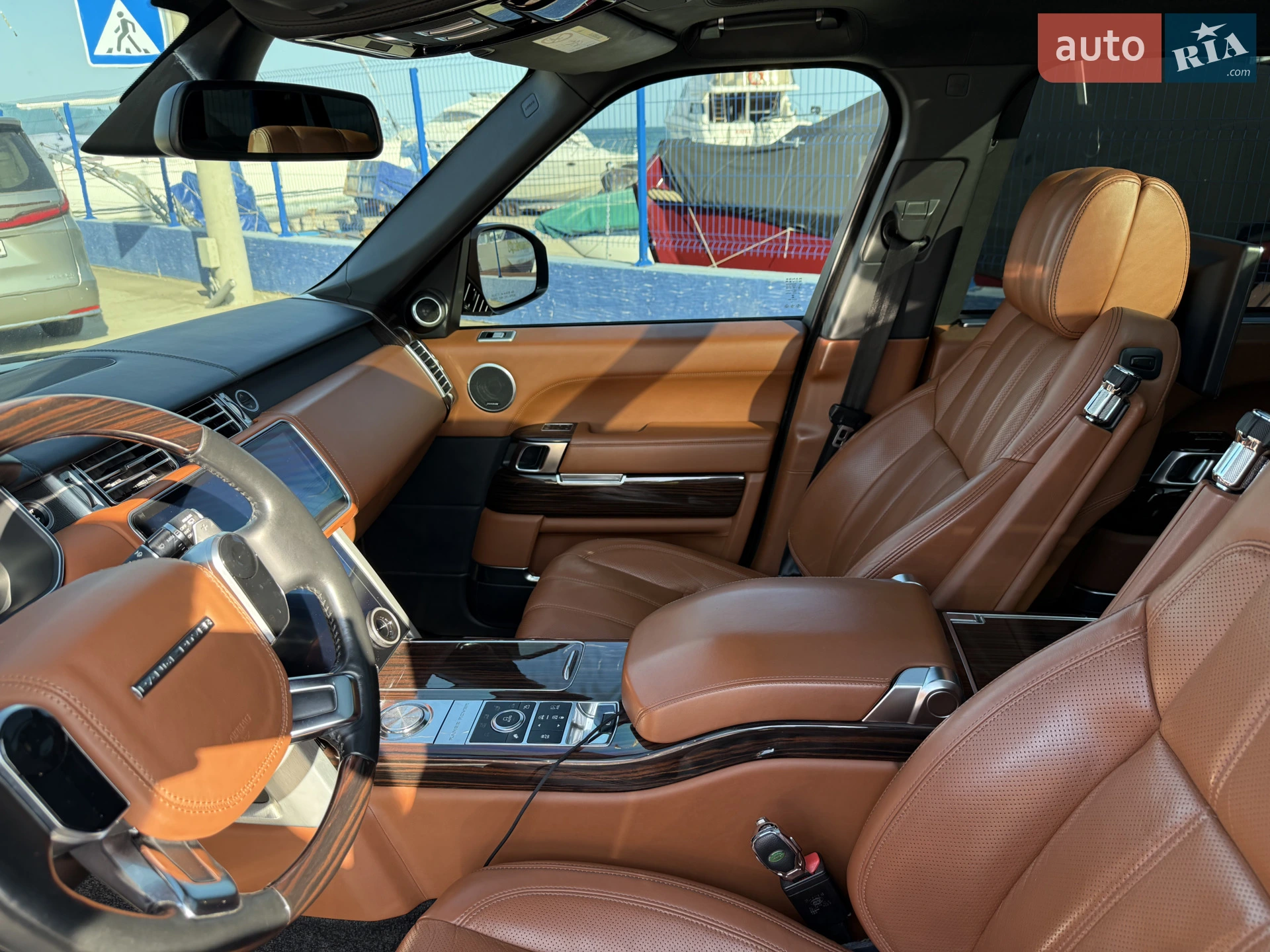 2014 Land Rover Range Rover - мініатюра 40