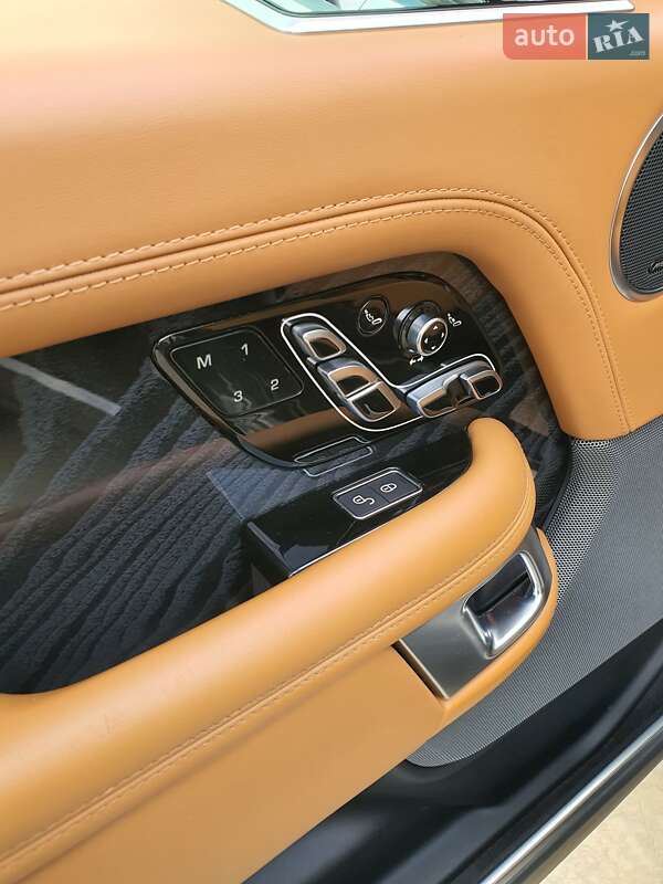 Внедорожник / Кроссовер Land Rover Range Rover 2020 в Киеве фото 25 Внедорожник / Кроссовер Land Rover Range Rover 2020 в Киеве