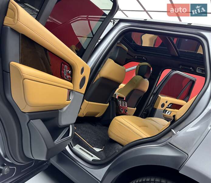 Внедорожник / Кроссовер Land Rover Range Rover 2021 в Киеве