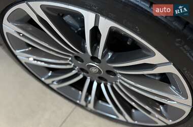 Позашляховик / Кросовер Land Rover Range Rover 2023 в 