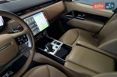 Позашляховик / Кросовер Land Rover Range Rover 2023 в 