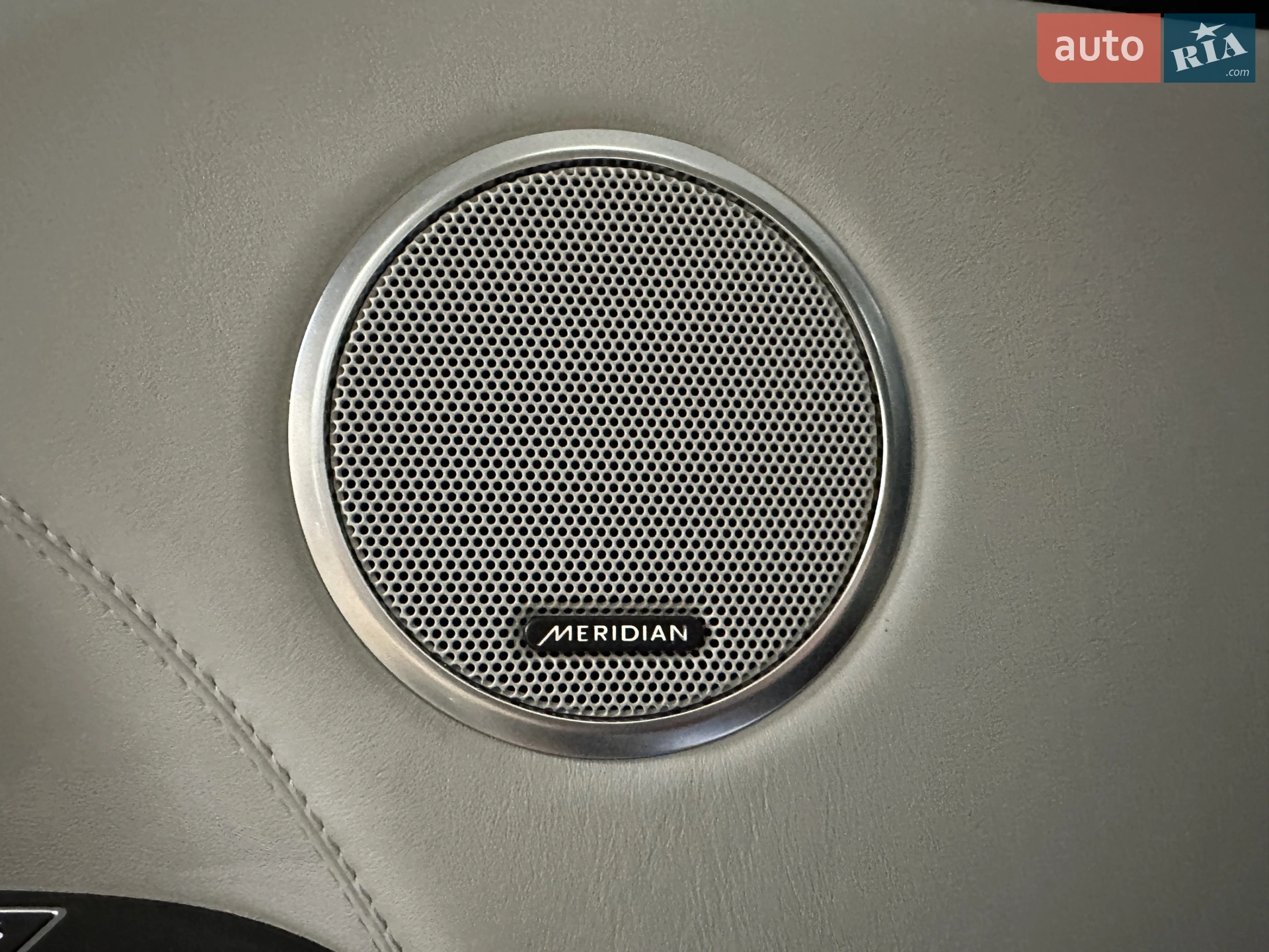 2013 Land Rover Range Rover - мініатюра 21