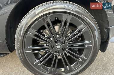 Внедорожник / Кроссовер Land Rover Range Rover 2023 в 