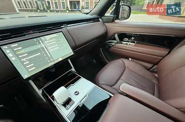 Внедорожник / Кроссовер Land Rover Range Rover 2023 в 