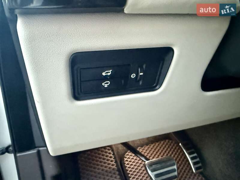 Внедорожник / Кроссовер Land Rover Range Rover 2013 в Киеве