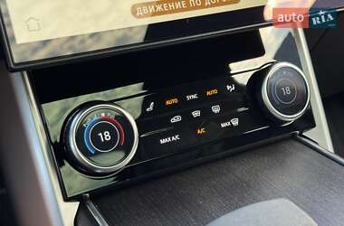 Внедорожник / Кроссовер Land Rover Range Rover 2023 в 