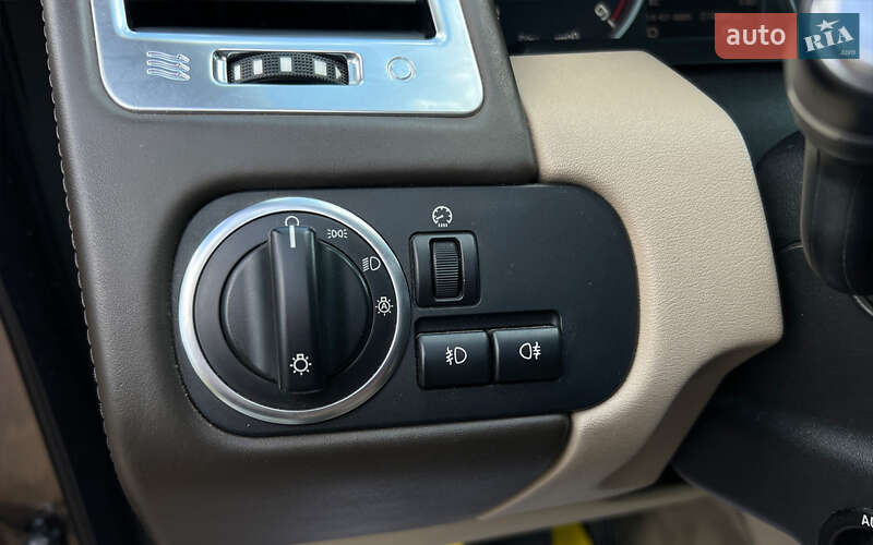 Внедорожник / Кроссовер Land Rover Range Rover 2013 в Львове