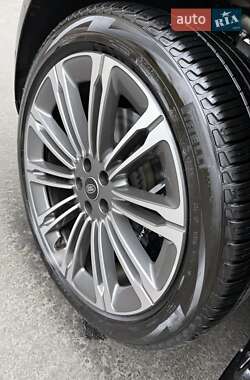 Внедорожник / Кроссовер Land Rover Range Rover 2024 в 