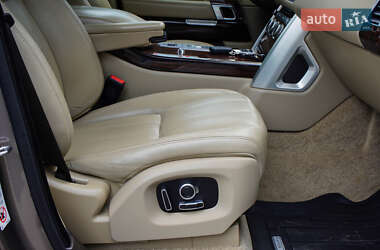 Внедорожник / Кроссовер Land Rover Range Rover 2017 в 