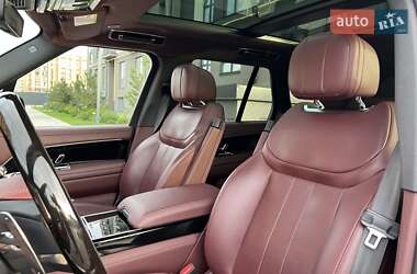 Внедорожник / Кроссовер Land Rover Range Rover 2022 в 