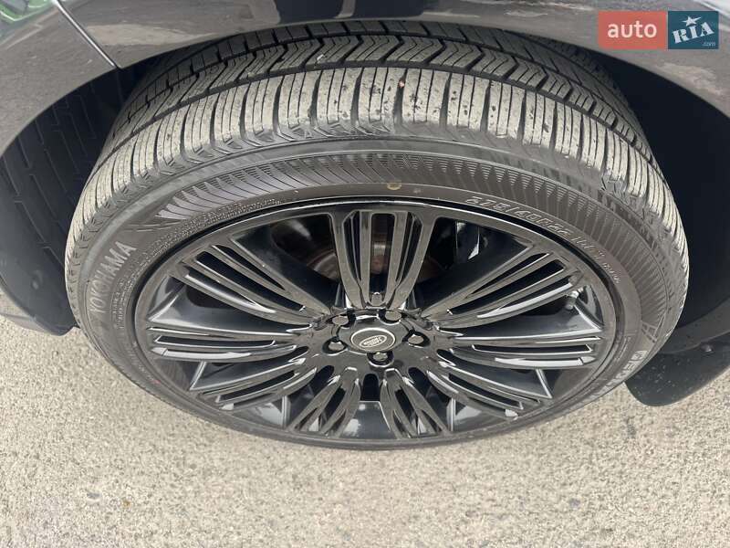 Внедорожник / Кроссовер Land Rover Range Rover 2019 в Тернополе