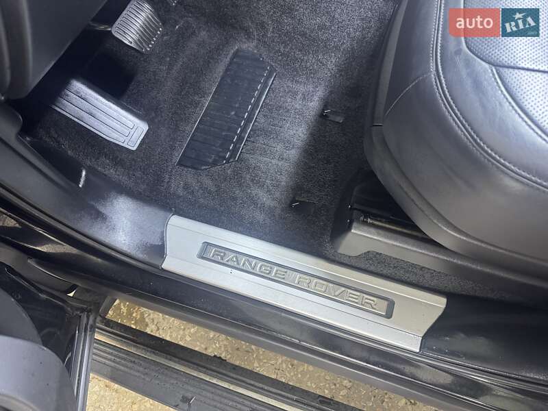 Внедорожник / Кроссовер Land Rover Range Rover 2019 в Тернополе