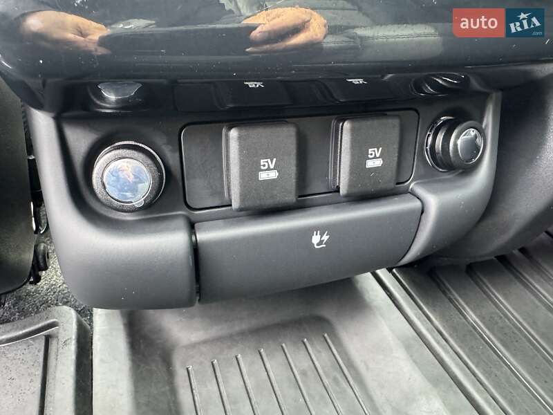 Внедорожник / Кроссовер Land Rover Range Rover 2019 в Тернополе