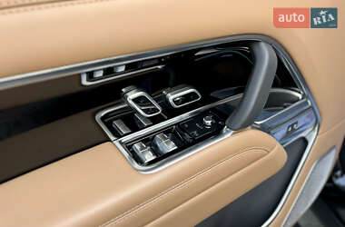 Внедорожник / Кроссовер Land Rover Range Rover 2024 в 