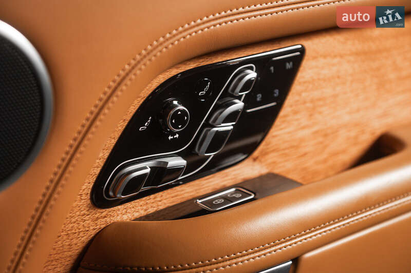 Внедорожник / Кроссовер Land Rover Range Rover 2020 в Одессе