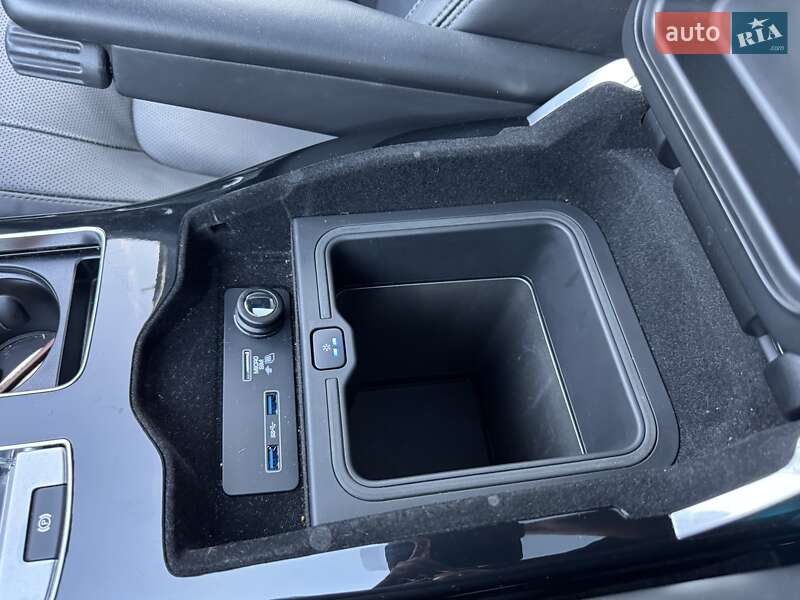Внедорожник / Кроссовер Land Rover Range Rover 2020 в Тернополе