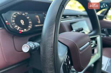 Внедорожник / Кроссовер Land Rover Range Rover 2024 в 