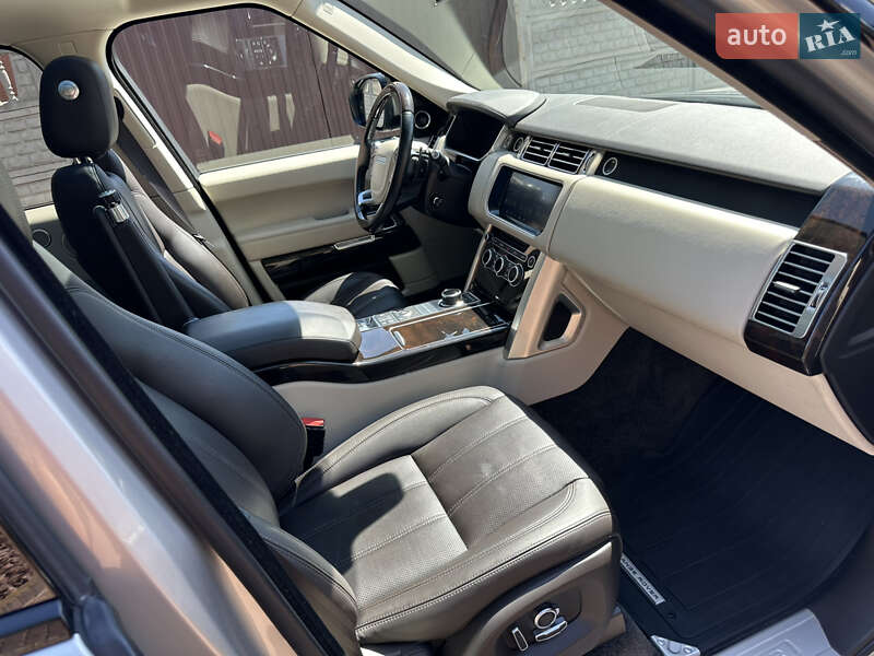 Внедорожник / Кроссовер Land Rover Range Rover 2017 в Ровно фото 26 Внедорожник / Кроссовер Land Rover Range Rover 2017 в Ровно