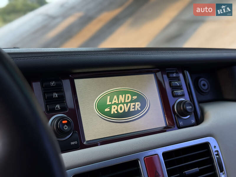 Внедорожник / Кроссовер Land Rover Range Rover 2006 в Зборове