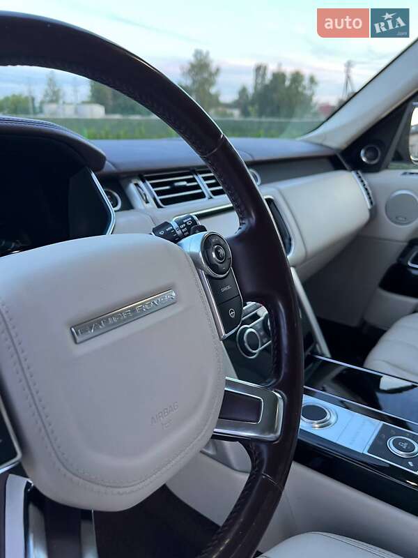 Внедорожник / Кроссовер Land Rover Range Rover 2013 в Вараше фото 40 Внедорожник / Кроссовер Land Rover Range Rover 2013 в Вараше