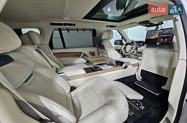 Внедорожник / Кроссовер Land Rover Range Rover 2024 в 