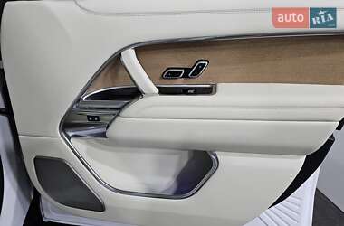 Внедорожник / Кроссовер Land Rover Range Rover 2024 в 
