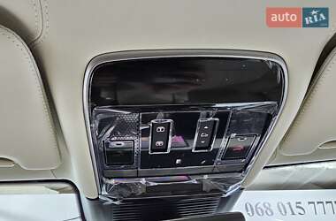 Внедорожник / Кроссовер Land Rover Range Rover 2024 в 