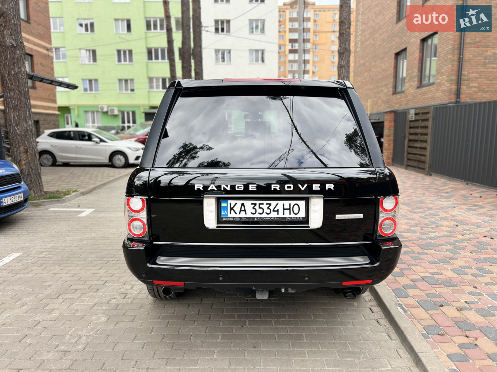2010 Land Rover Range Rover - мініатюра 11