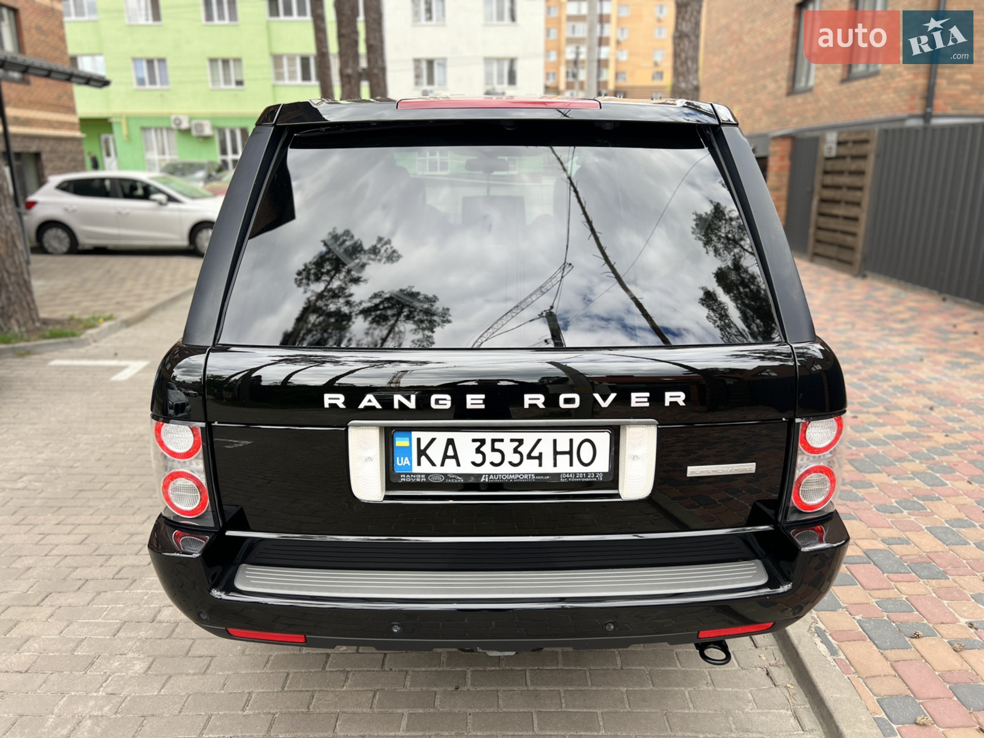 2010 Land Rover Range Rover - мініатюра 12