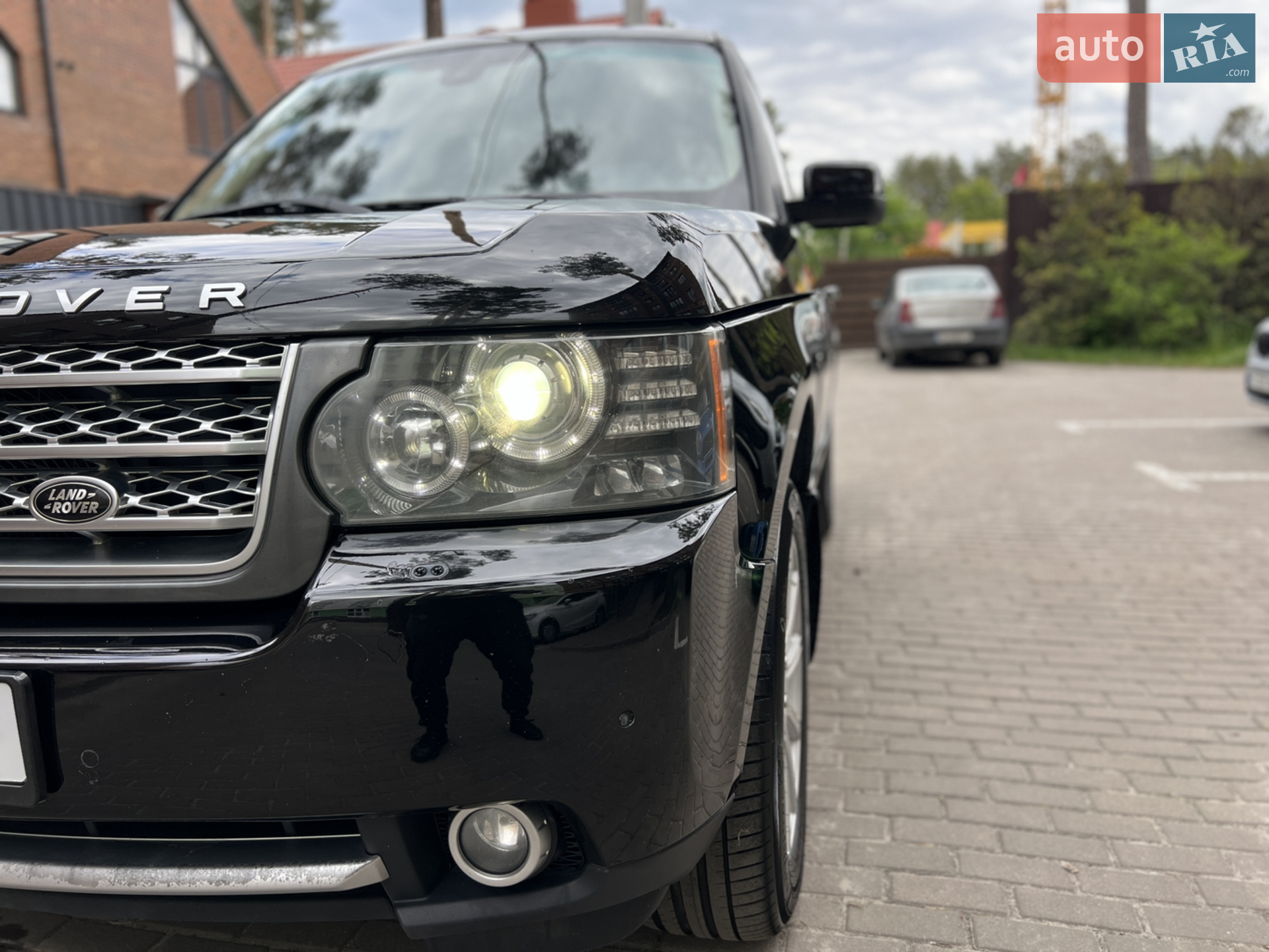 2010 Land Rover Range Rover - мініатюра 21