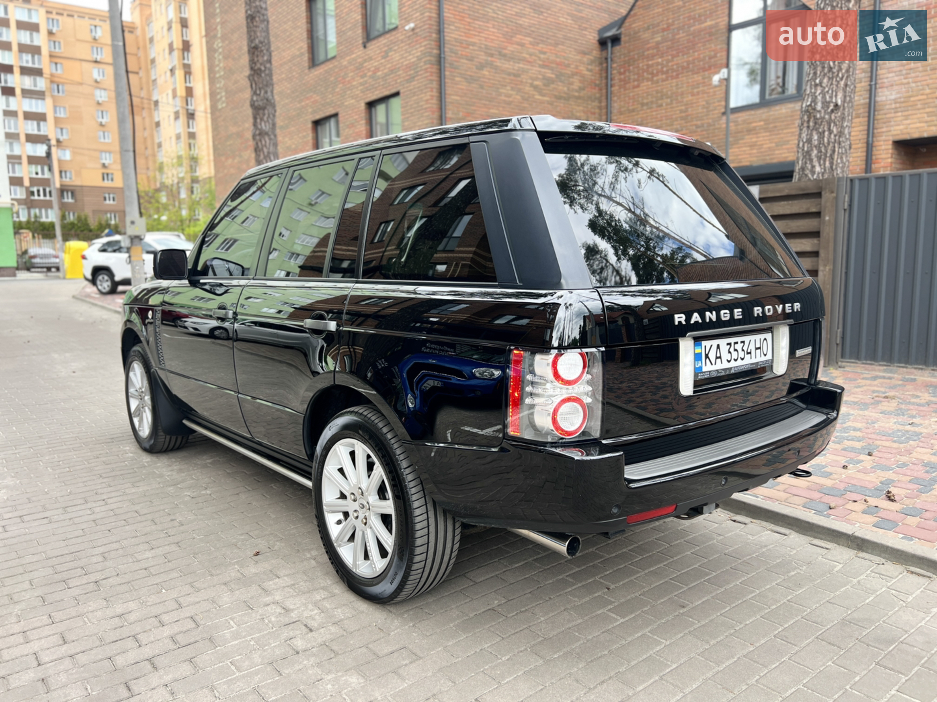 2010 Land Rover Range Rover - мініатюра 13