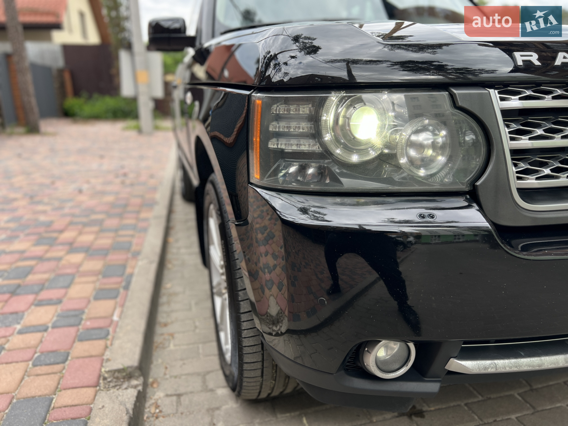 2010 Land Rover Range Rover - мініатюра 22