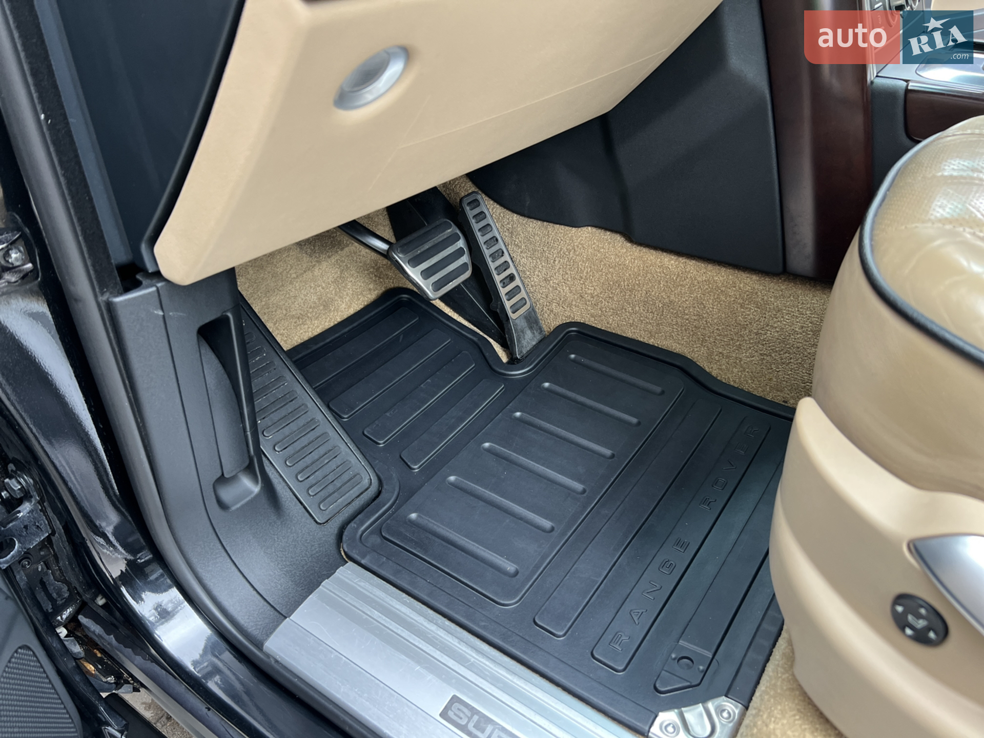 2010 Land Rover Range Rover - мініатюра 30