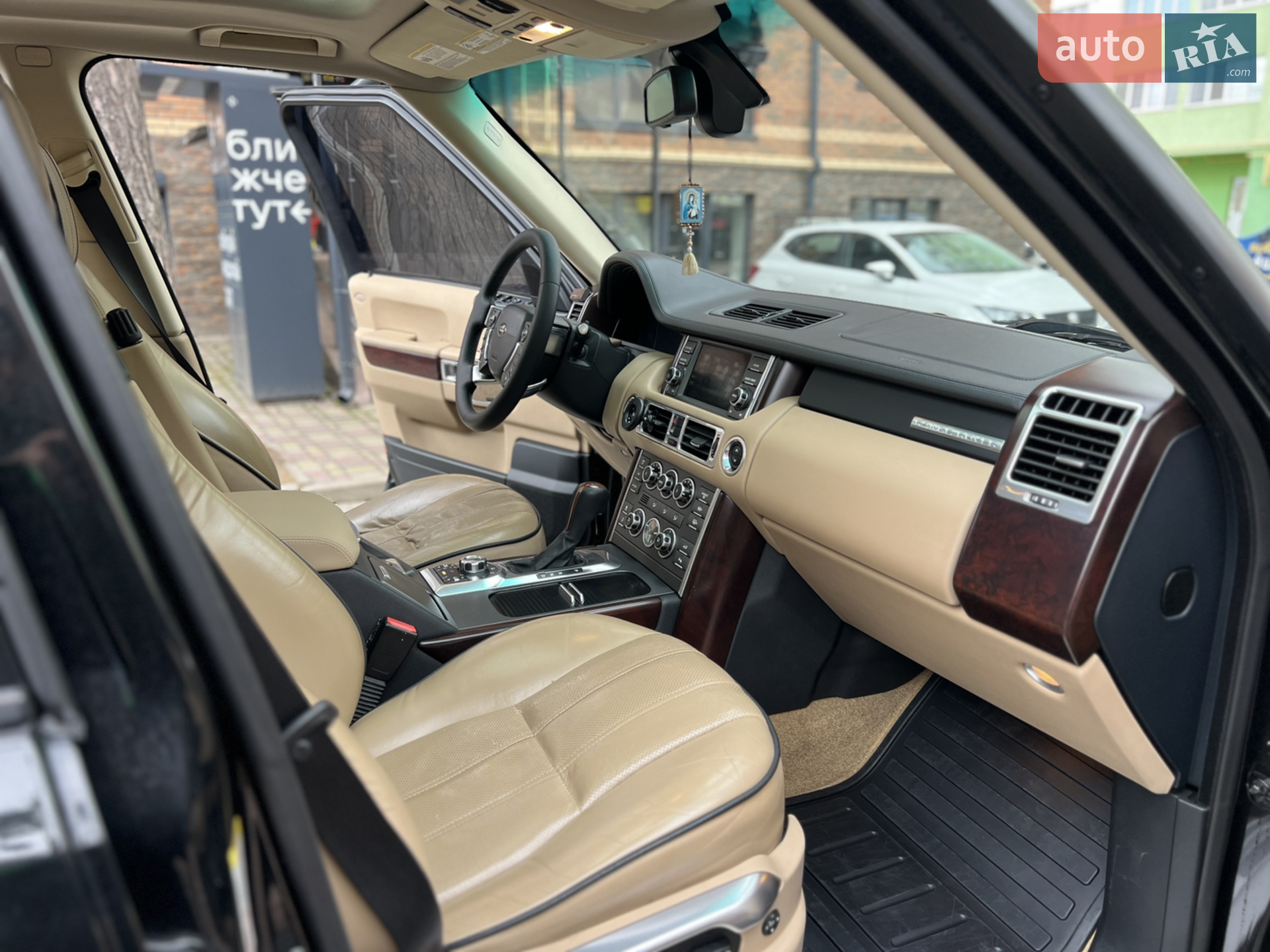 2010 Land Rover Range Rover - мініатюра 45