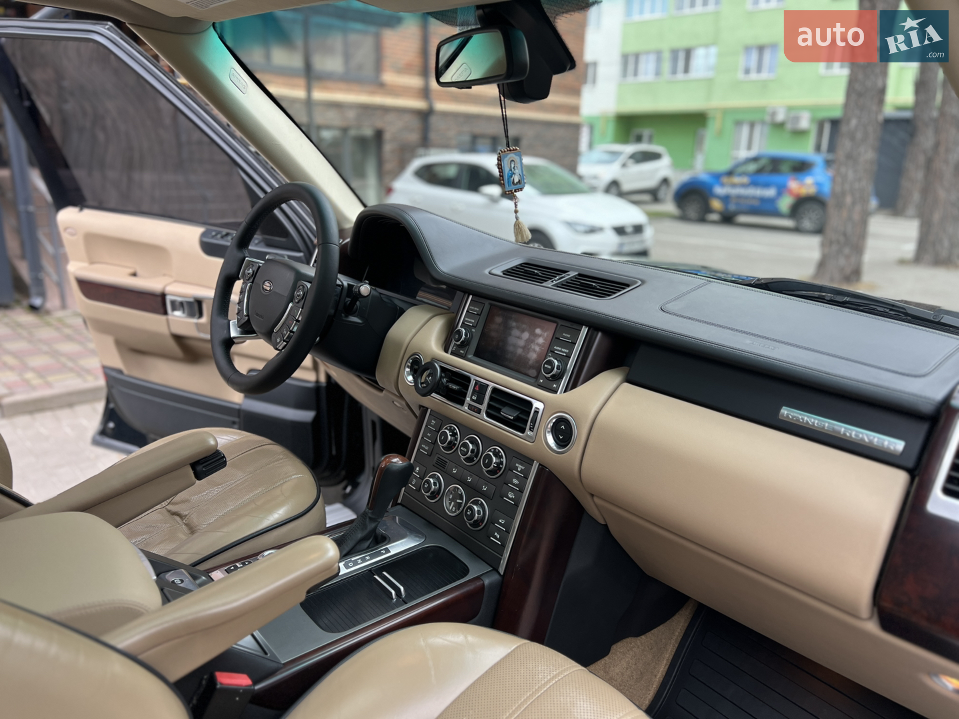 2010 Land Rover Range Rover - мініатюра 51