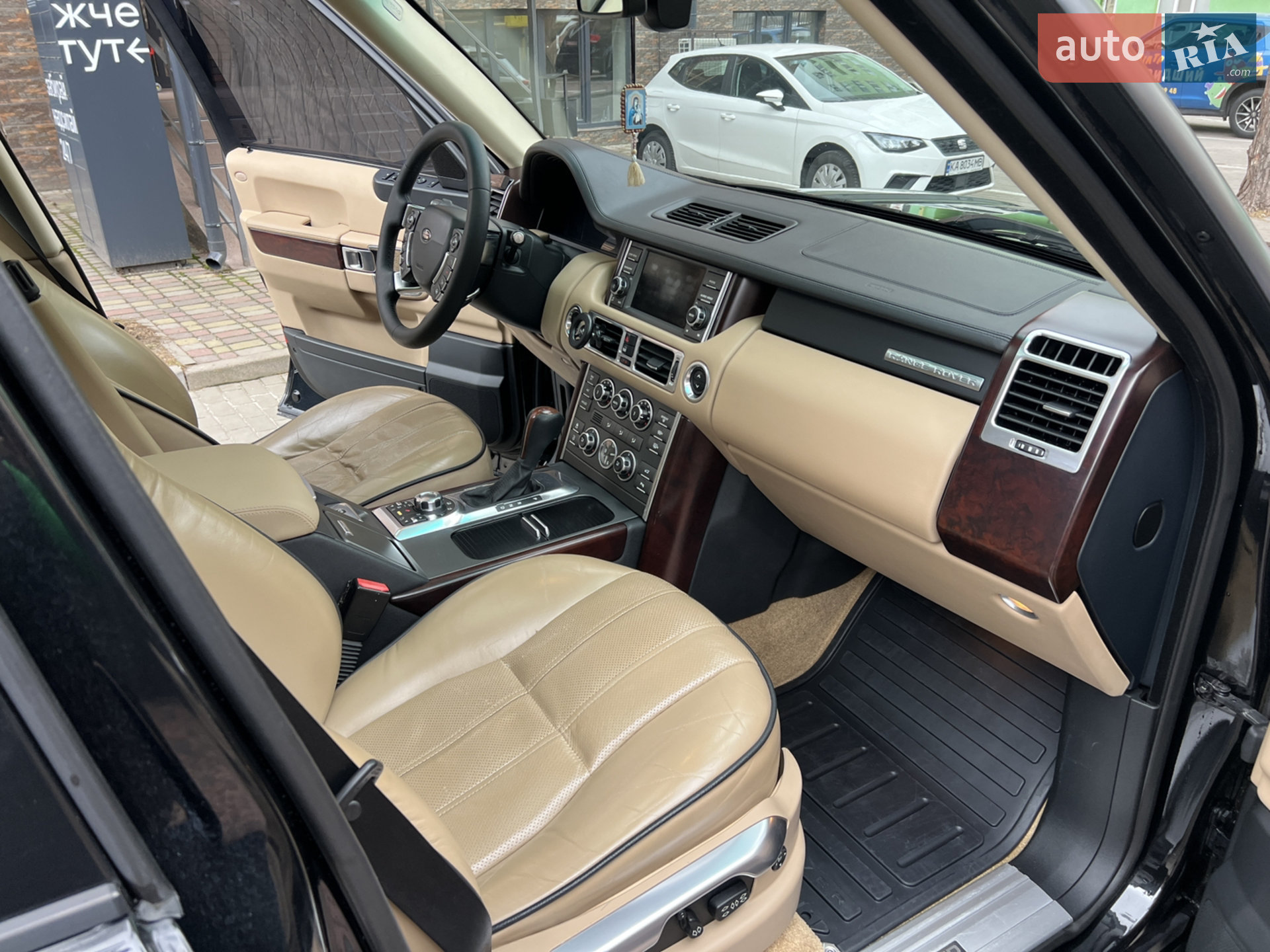 2010 Land Rover Range Rover - мініатюра 48