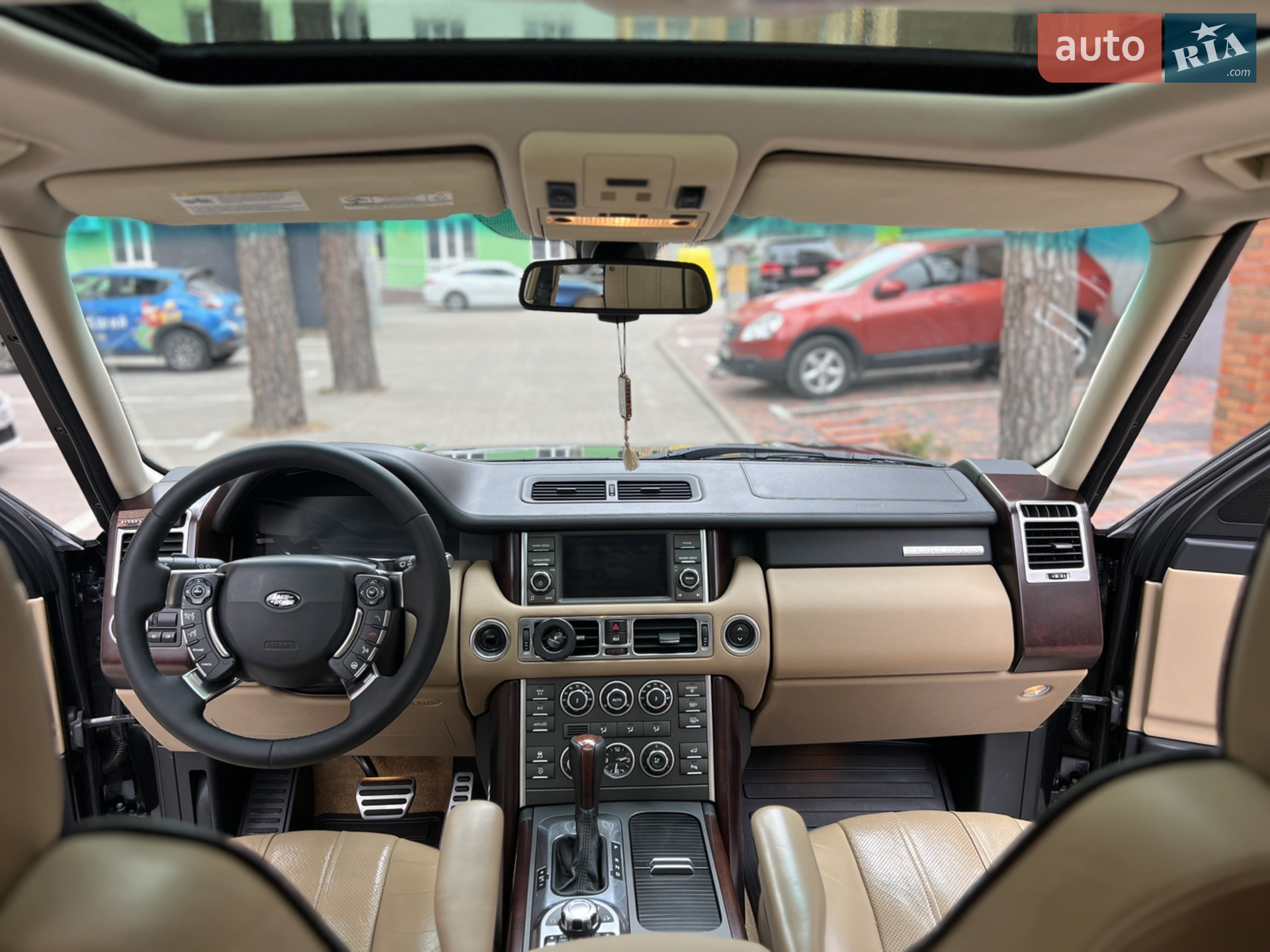 2010 Land Rover Range Rover - мініатюра 52