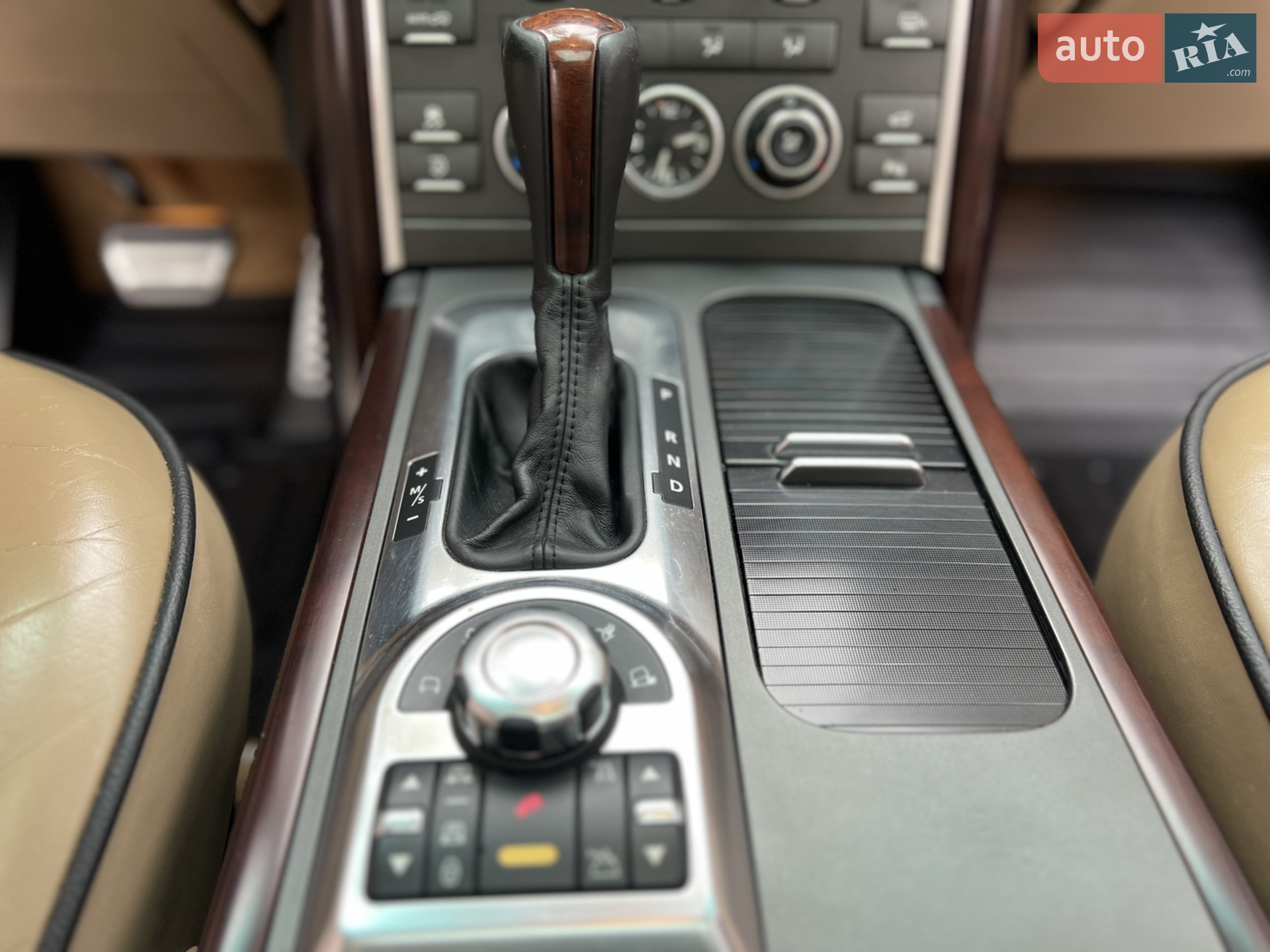 2010 Land Rover Range Rover - мініатюра 56