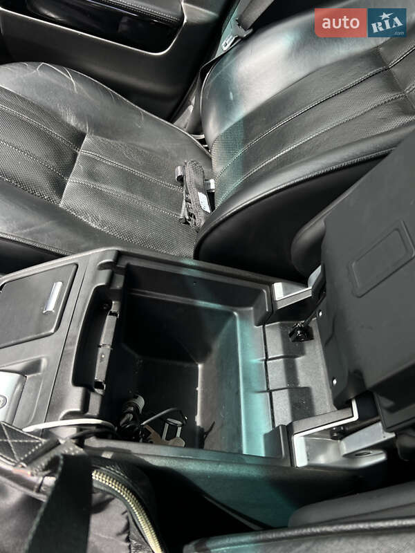 Внедорожник / Кроссовер Land Rover Range Rover 2005 в Черновцах