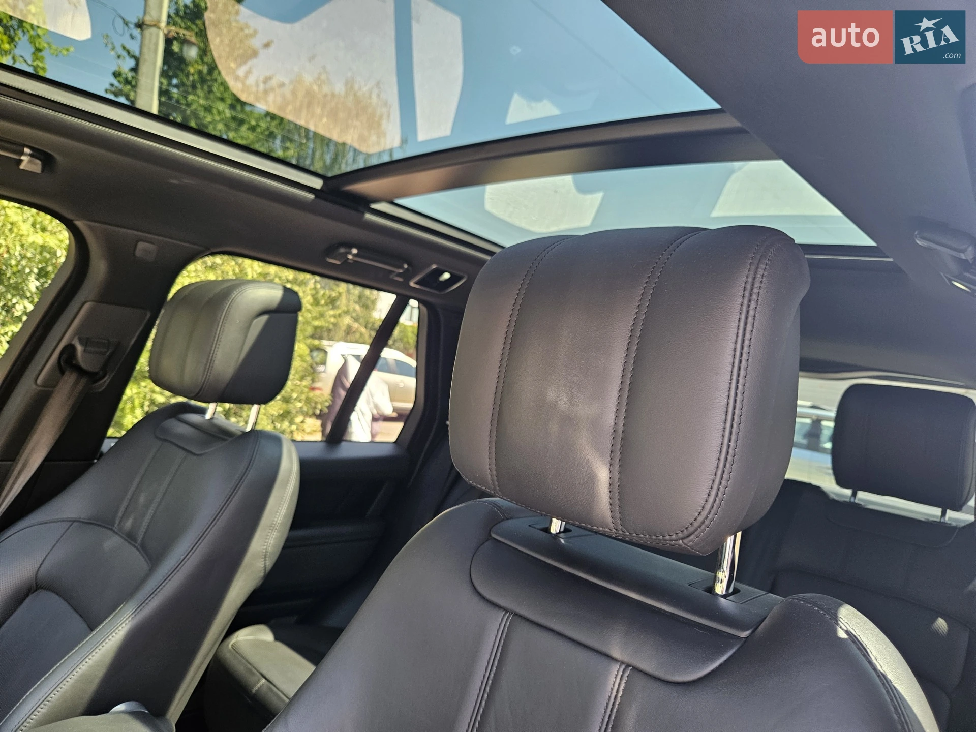 2019 Land Rover Range Rover - мініатюра 29